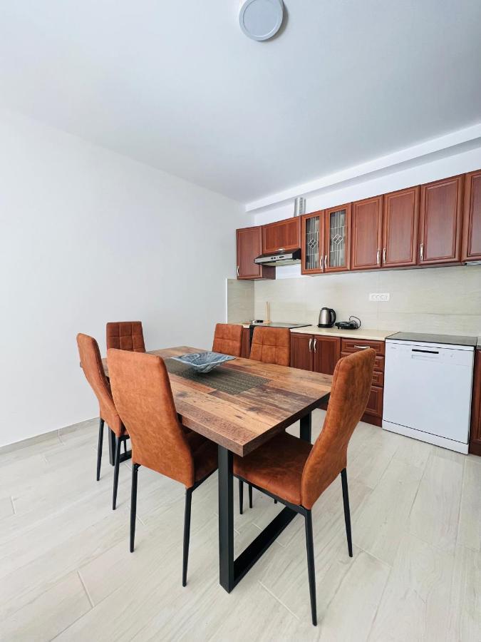 Apartment With Terrace And Private Parking 科托尔 外观 照片