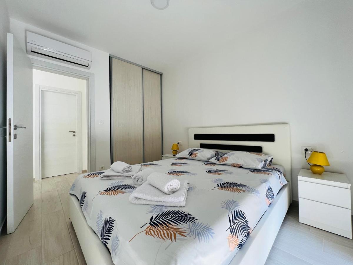 Apartment With Terrace And Private Parking 科托尔 外观 照片