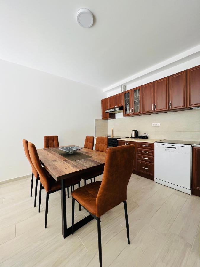 Apartment With Terrace And Private Parking 科托尔 外观 照片
